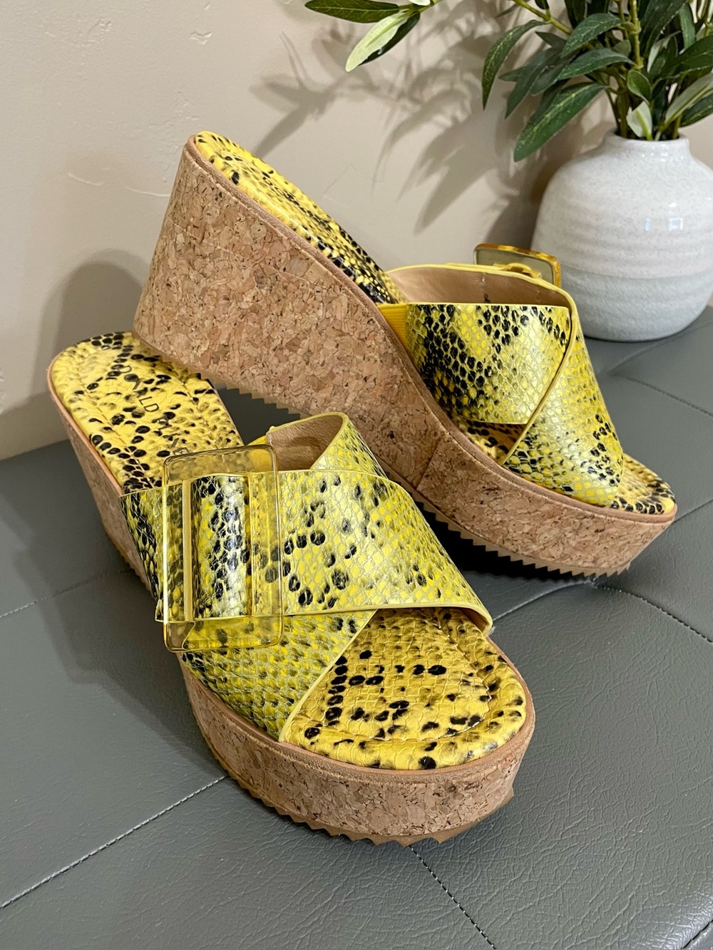 Donald Pliner Illiad Y2K Yellow Snakeskin Cork Platform Wedge Sandals Slip On